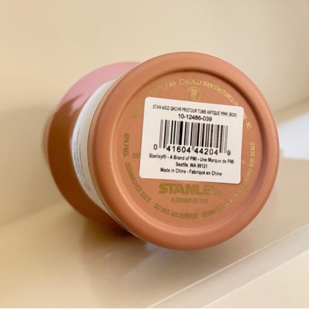 🎉LAST CHANCE🎉Stanley 30oz‎ Quencher Protour Flipstraw Tumbler Antique Pink - Picture 9 of 10